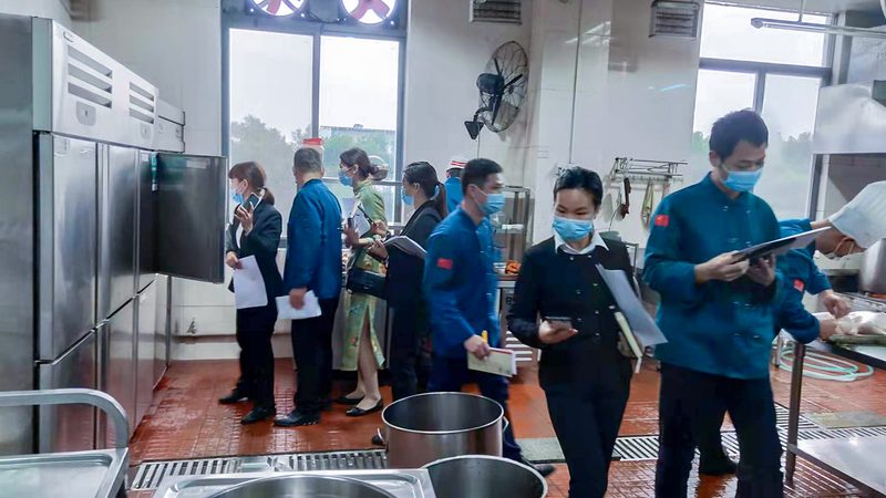 办公室零食新宠：揭秘适合工作的坚果炒货
